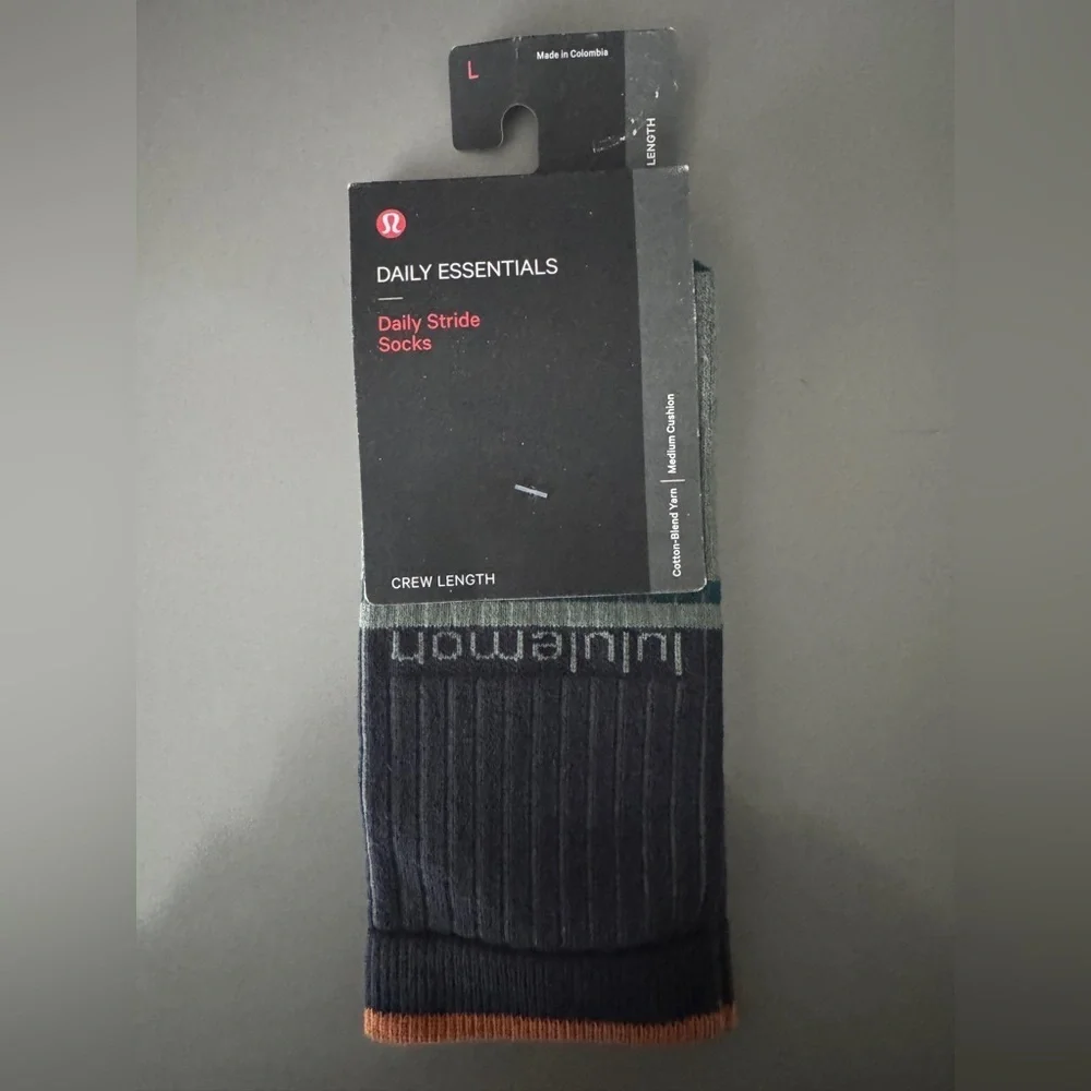 Lululemon Daily Stride Socks || Crew Length